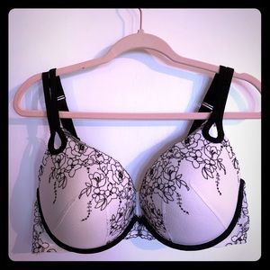Torrid Bra Black and White